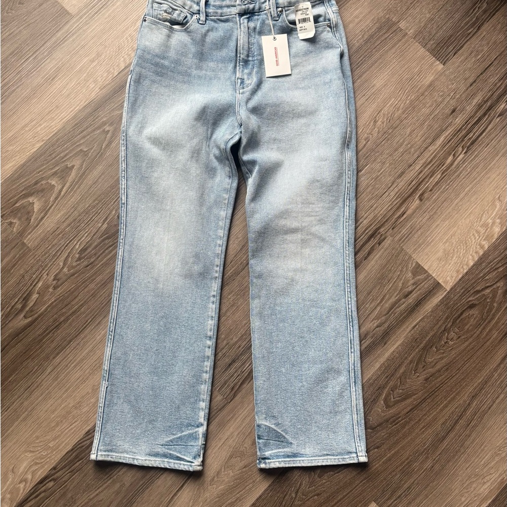 Good American Light Wash Straight Leg Jeans